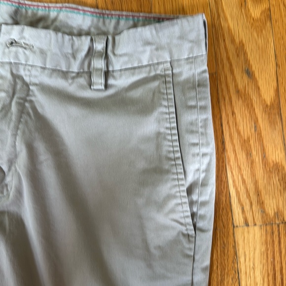 Men's Southern Tide Classic Tan Shorts. 6in inseam. Like new. - Picture 4 of 7